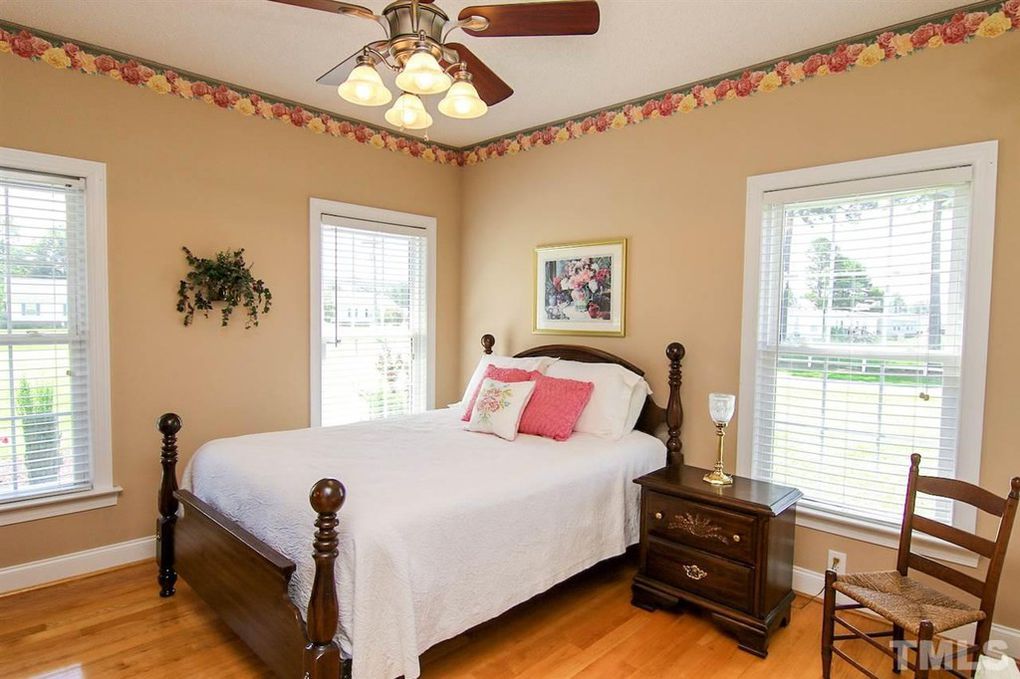 Listing photo 20