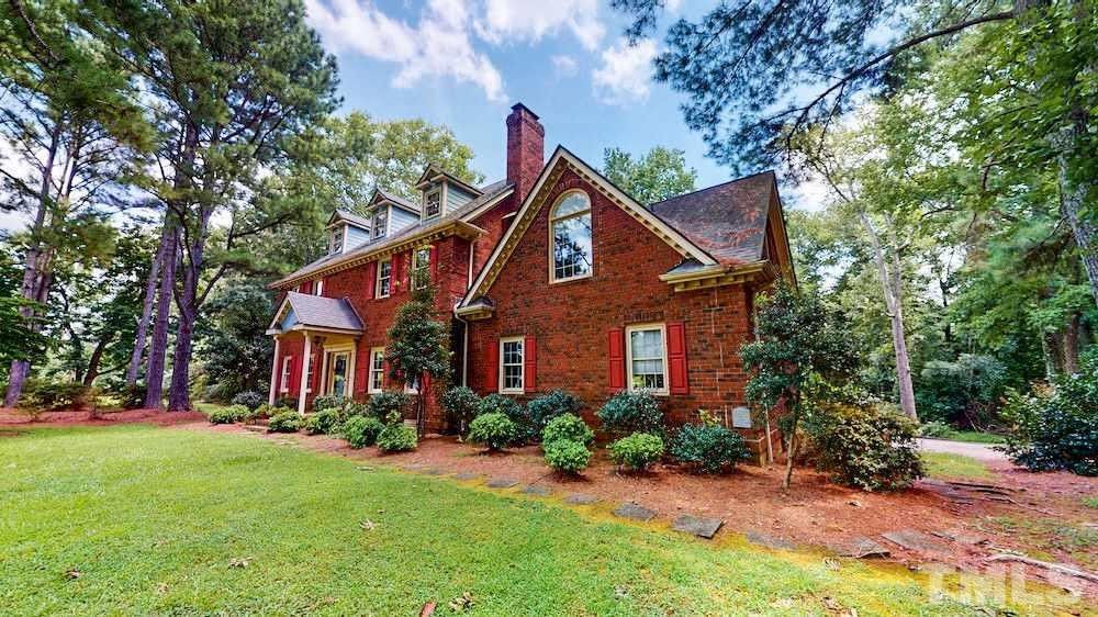 Listing 5759 Raleigh Rd, Benson NC 27504